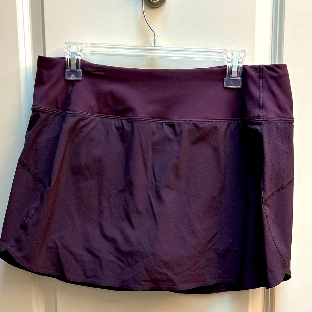 Run With It Skort size large